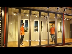 أسود متعدد الألواح الألومنيوم الأبواب المطوية السكنية كفاءة في استخدام الطاقة